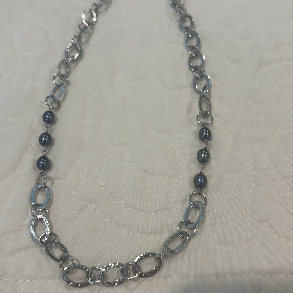 Elegant Silver (Steel) Chain Necklace - Picture 2 of 4